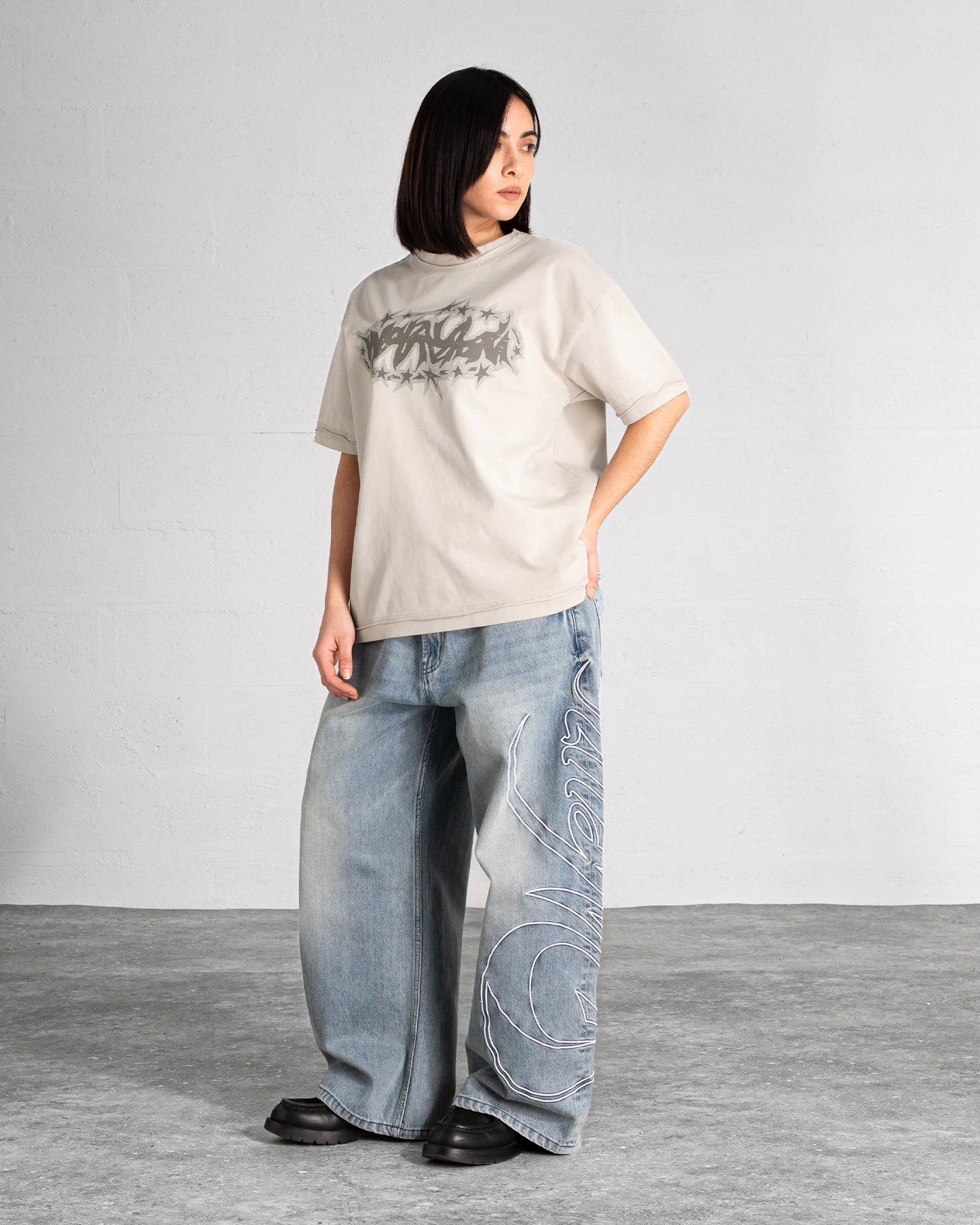 T-shirt “SPIKES” - Faded Beige