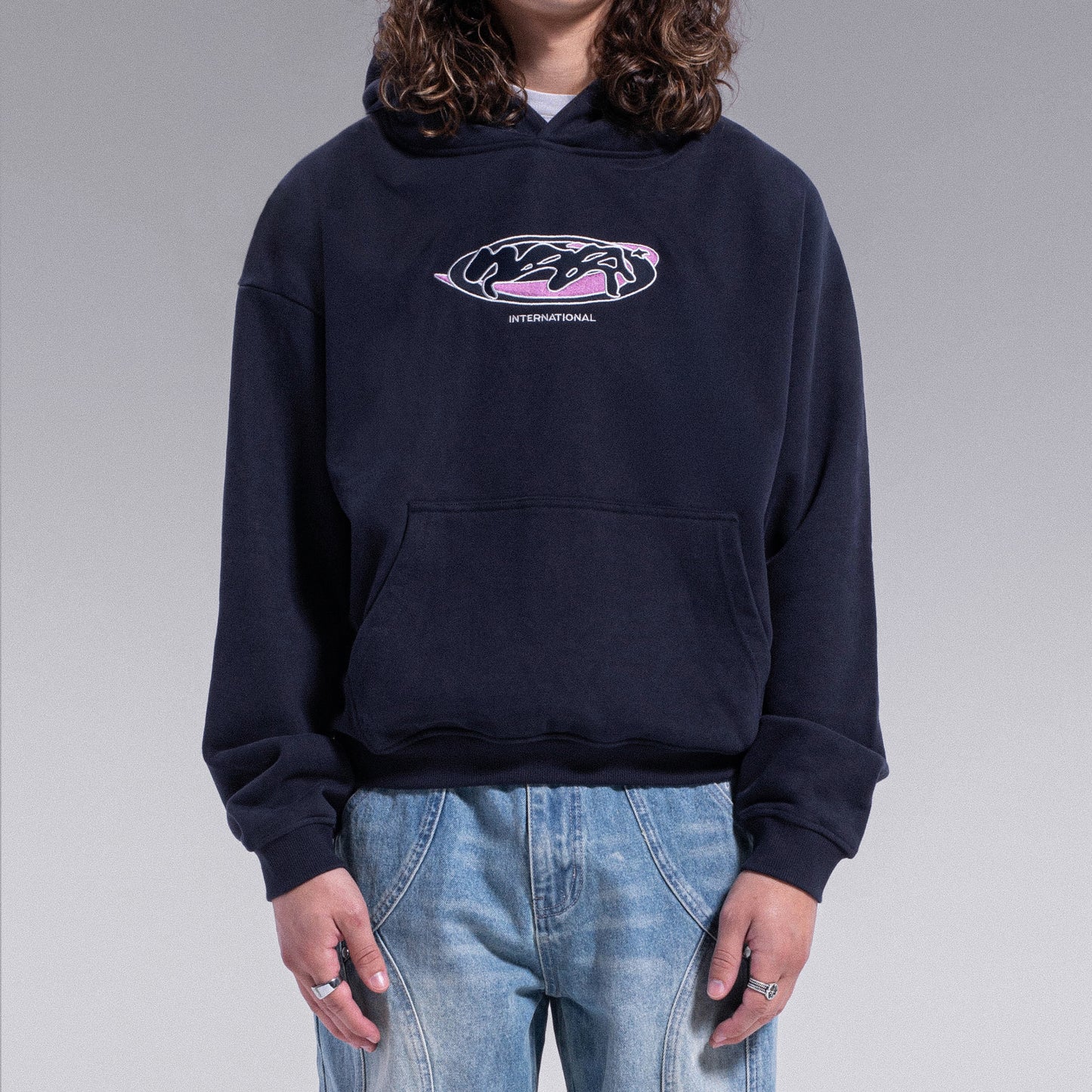"INTERNATIONAL" Hoodie - Navy