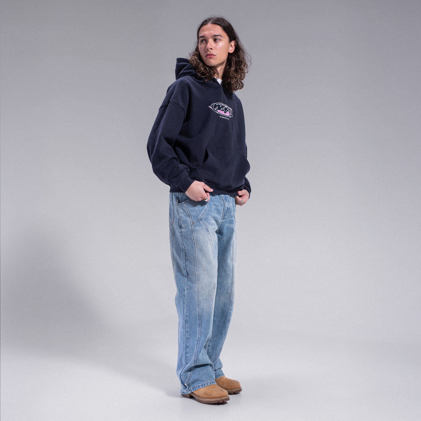 "INTERNATIONAL" Hoodie - Navy