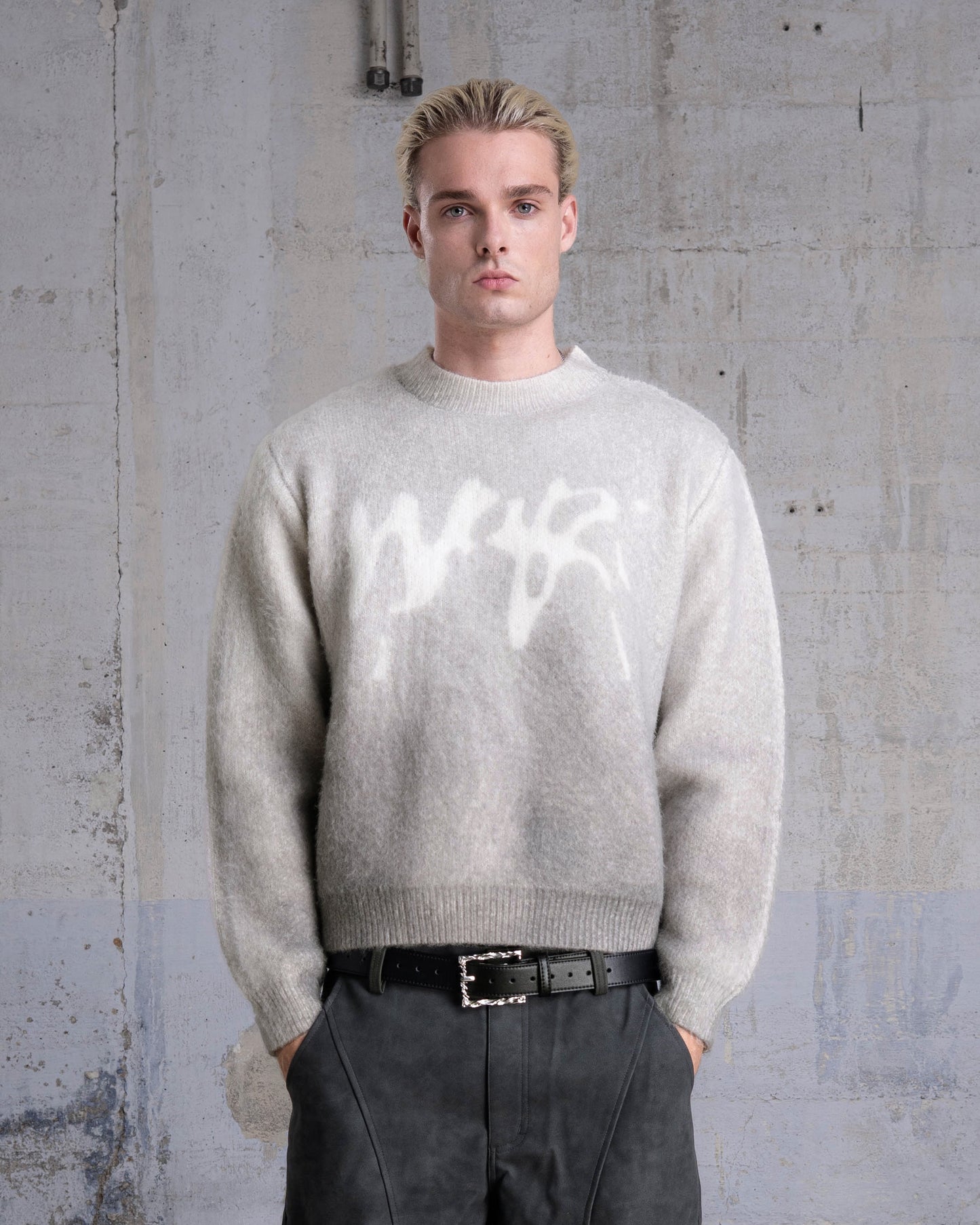 Faded "PUFFY" Knit - Greige