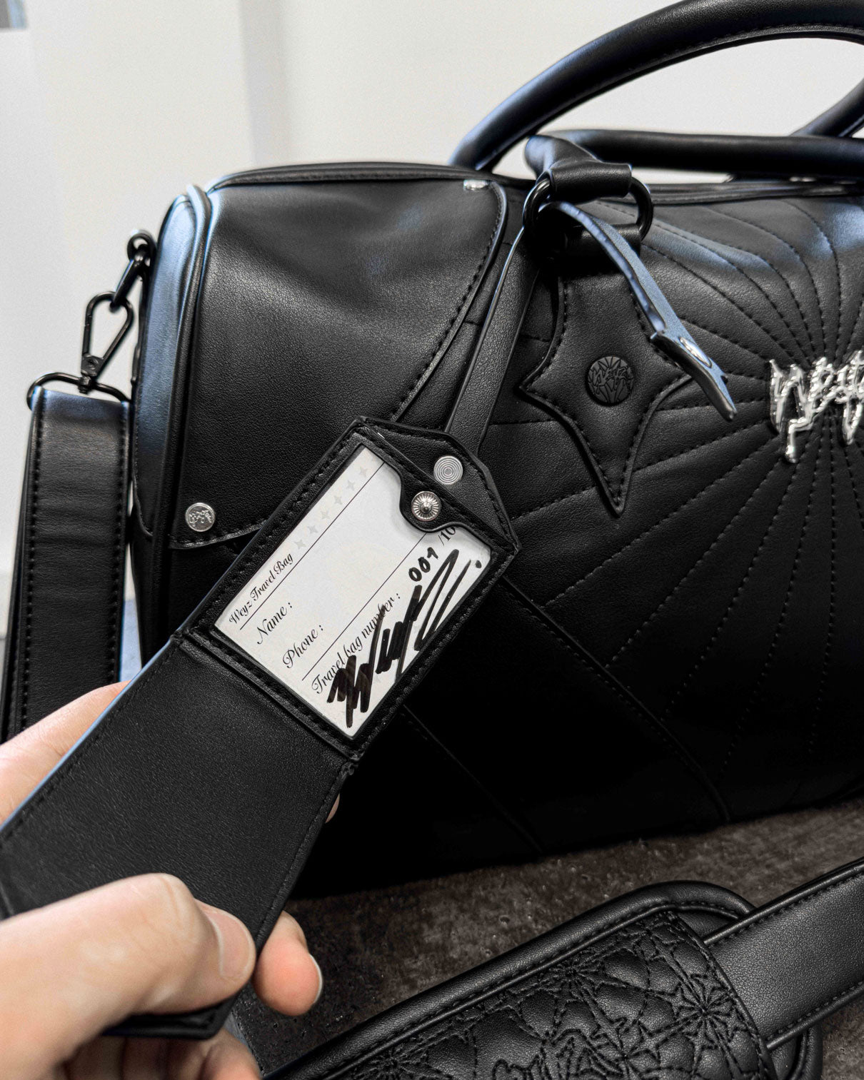 TRAVEL BAG WEYZ - BLACK - LIMITED EDITION