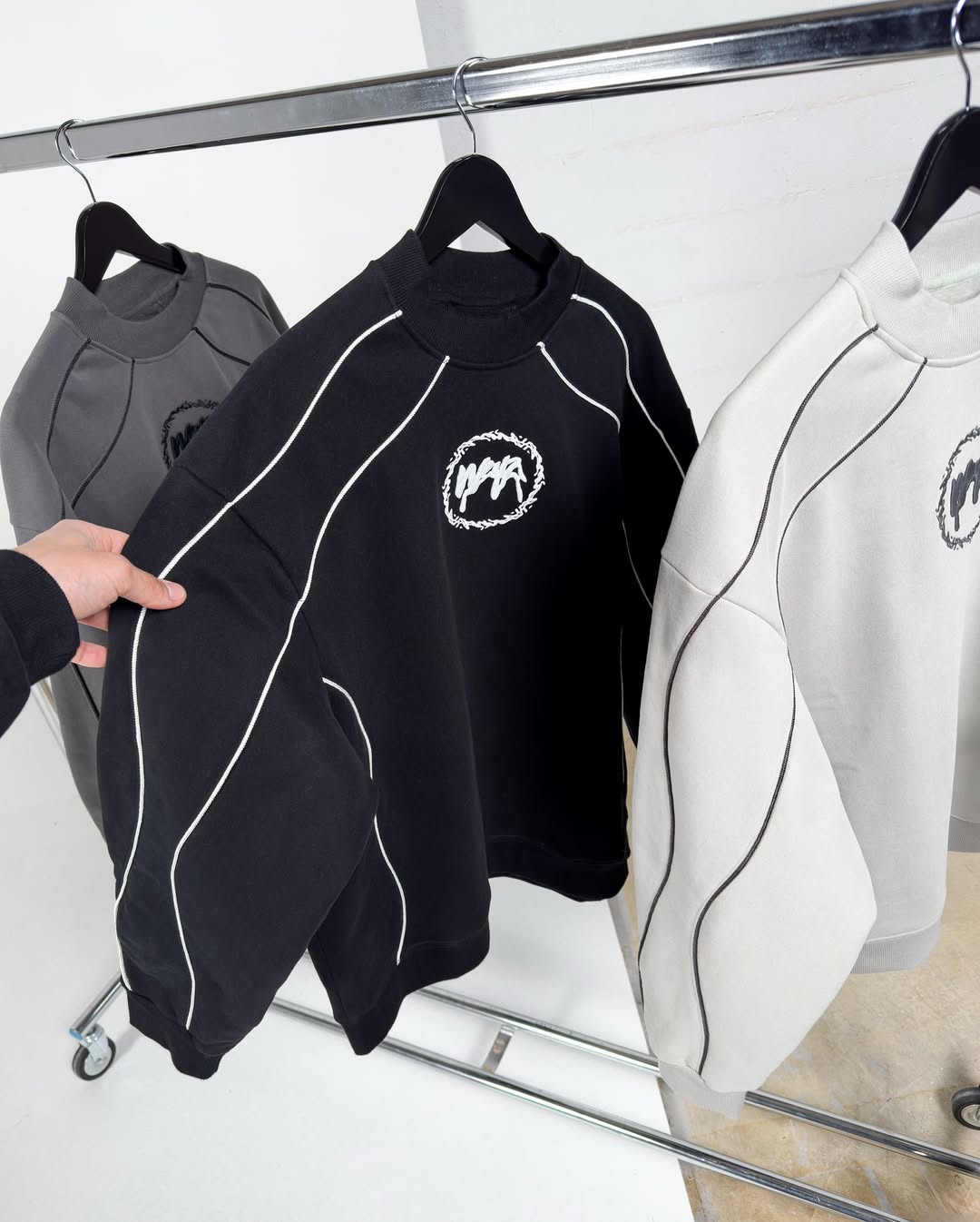CREWNECKS