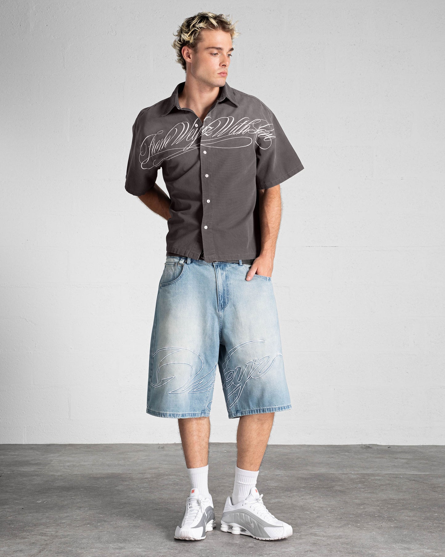 "FWWL" SHIRT - Grey