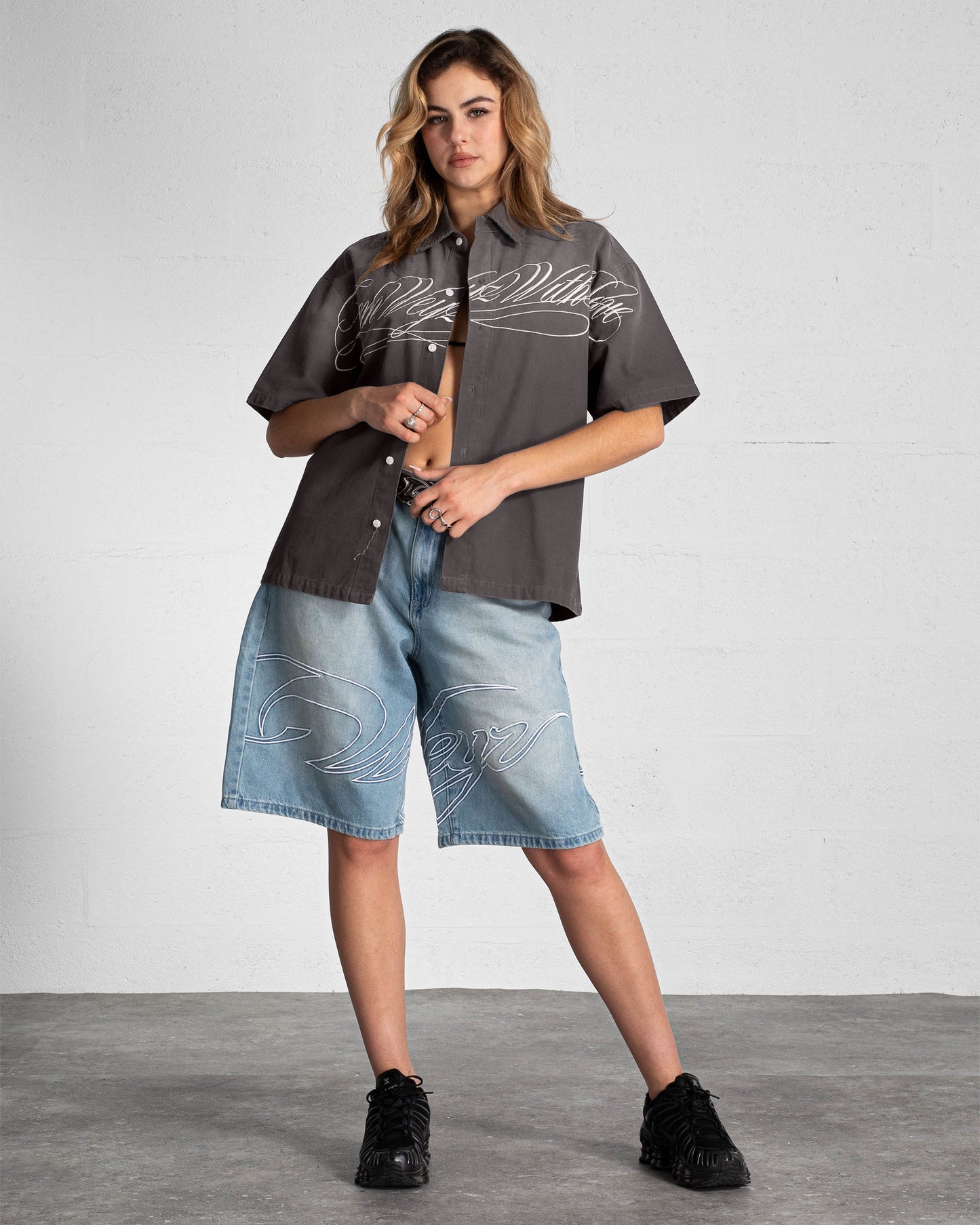 "FWWL" SHIRT - Grey