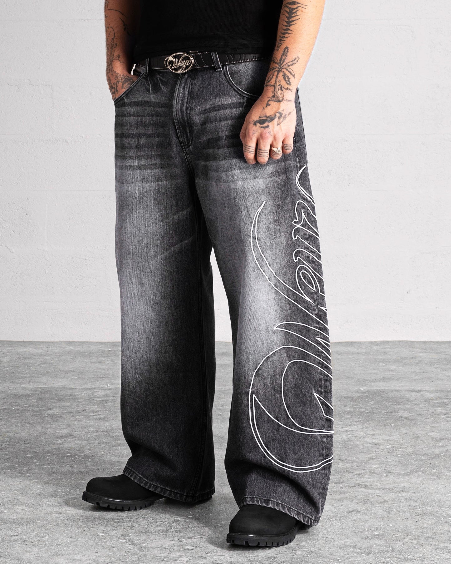 Denim Pants “HERITAGE” - Washed Black