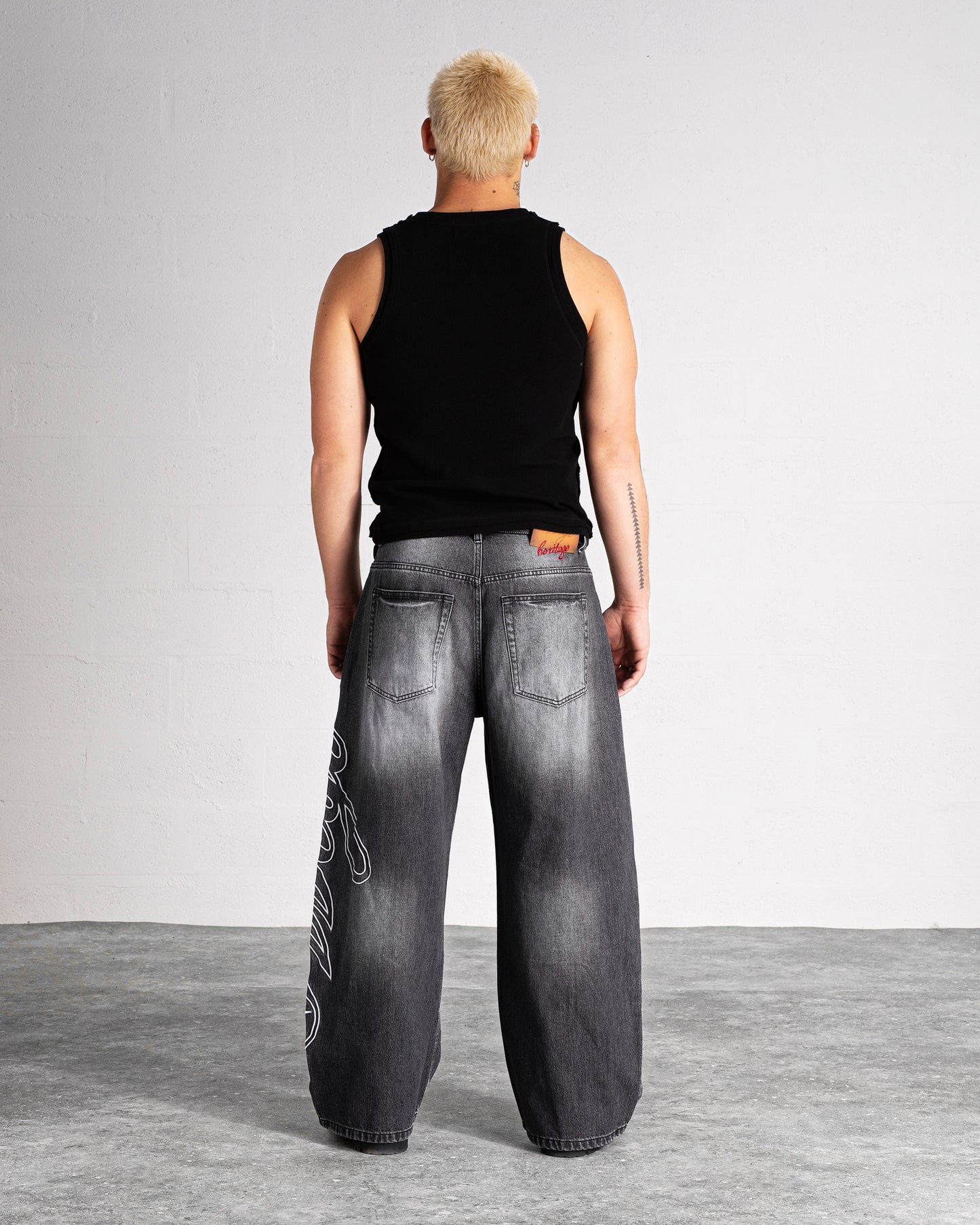 Denim Pants “HERITAGE” - Washed Black