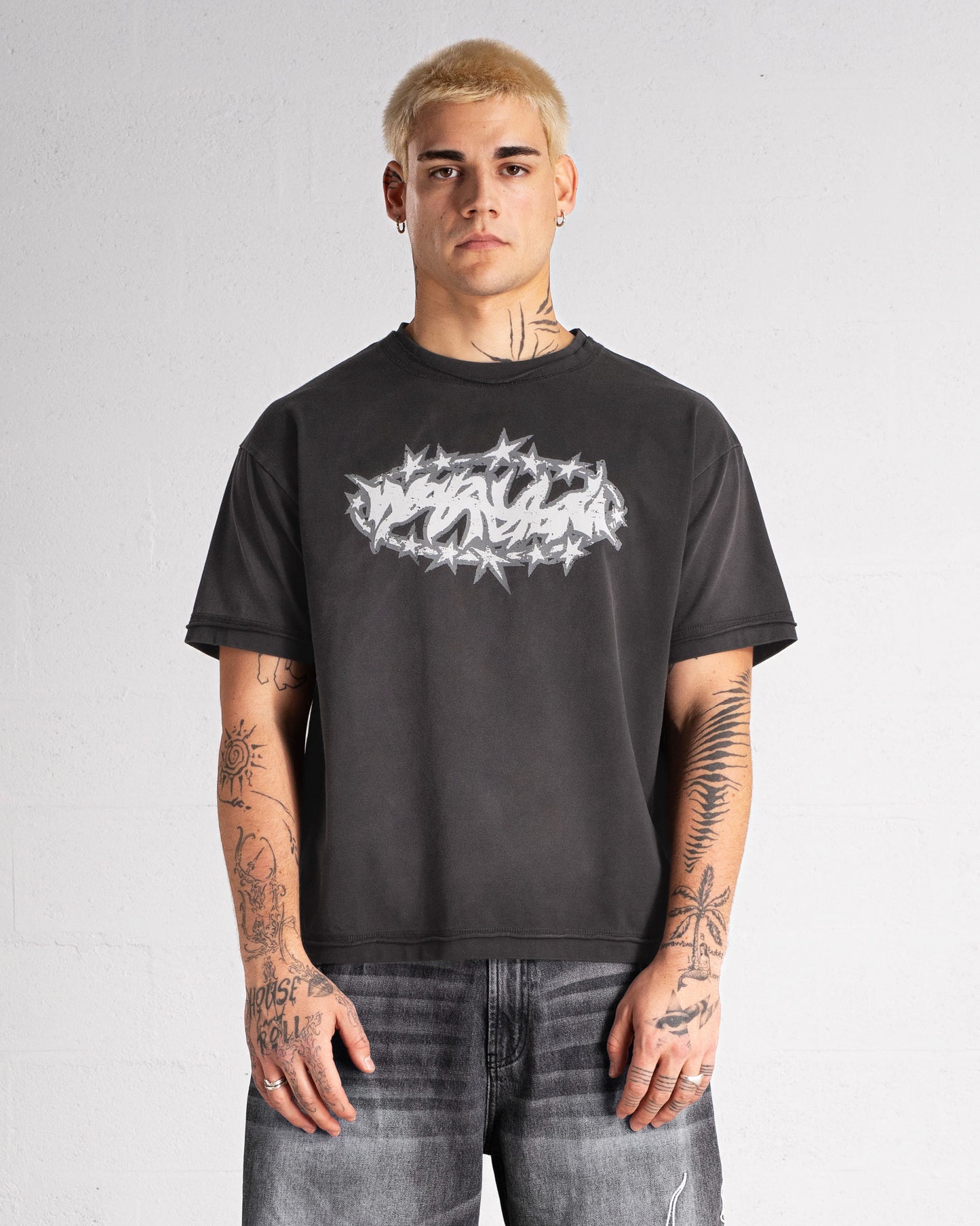 T-shirt “SPIKES” - Faded Black