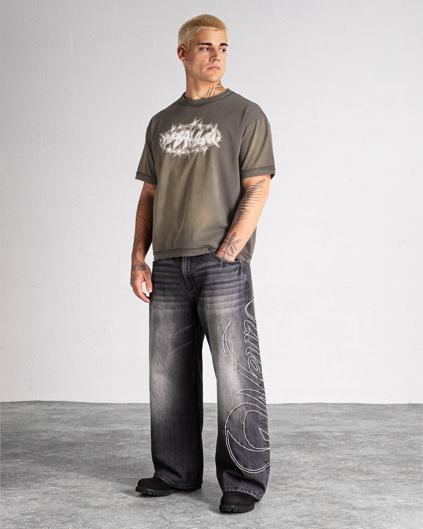 T-shirt "SPIKES" - Faded Khaki