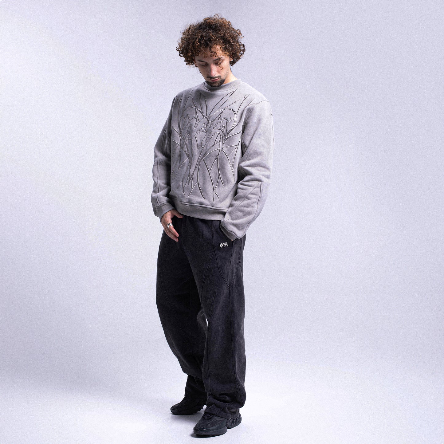 Crewneck "HEART" - Light Grey