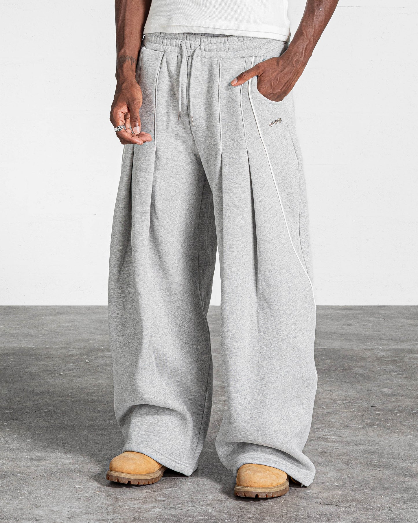 "FOLD" Jogger - Heather Grey