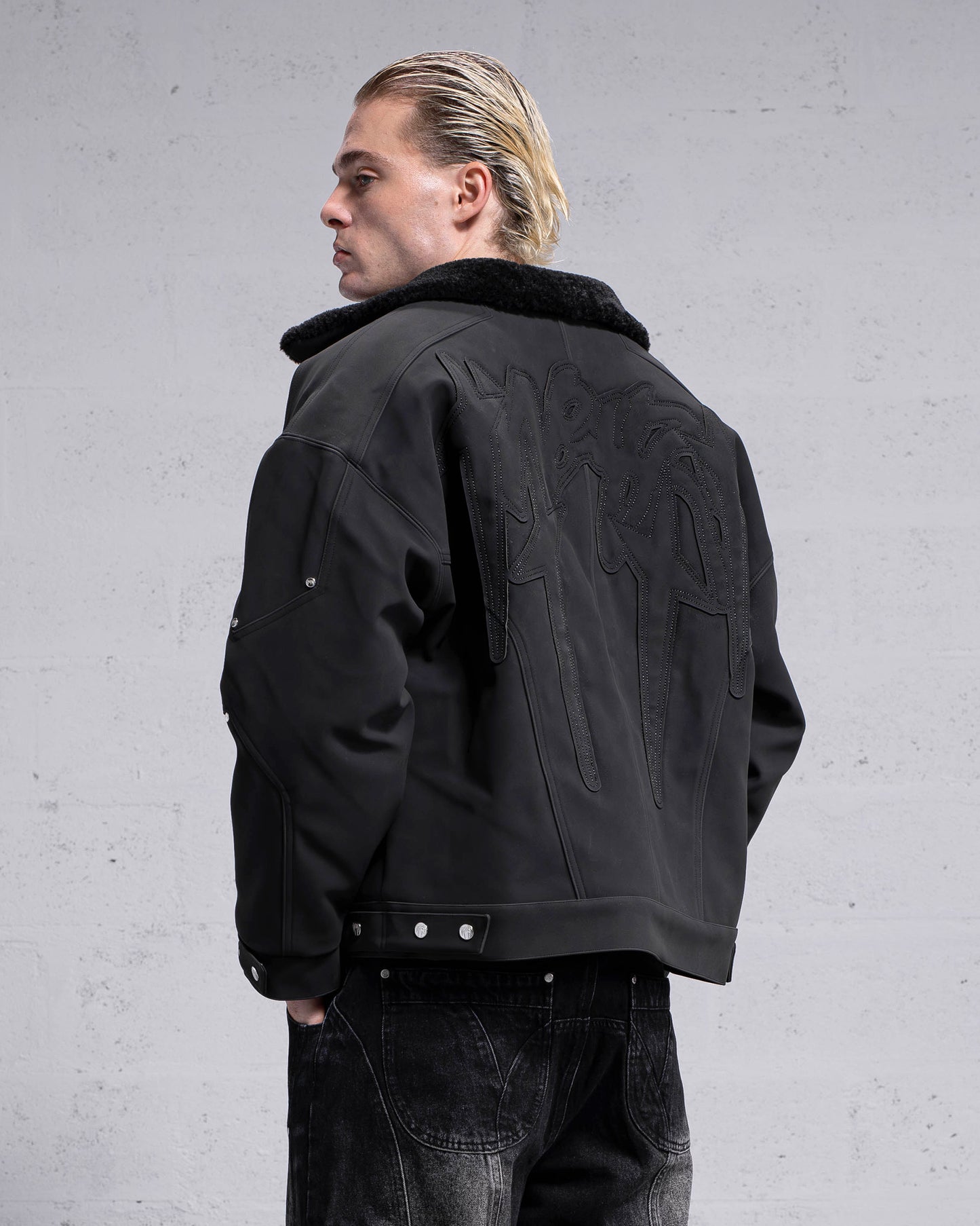 Eagle Sherpa Jacket - Black