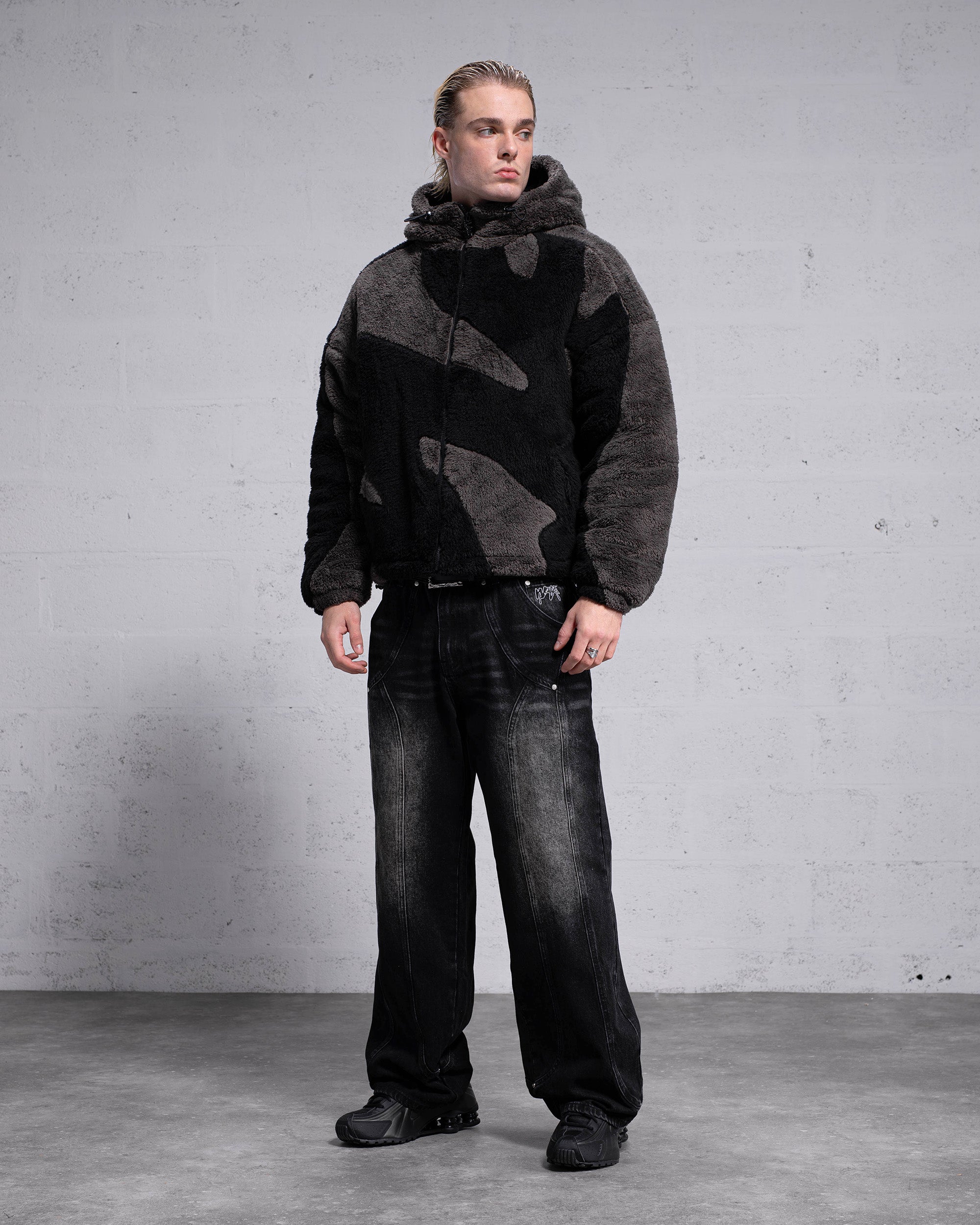 Fluffy Sherpa Jacket - Black - Weyz Clothing