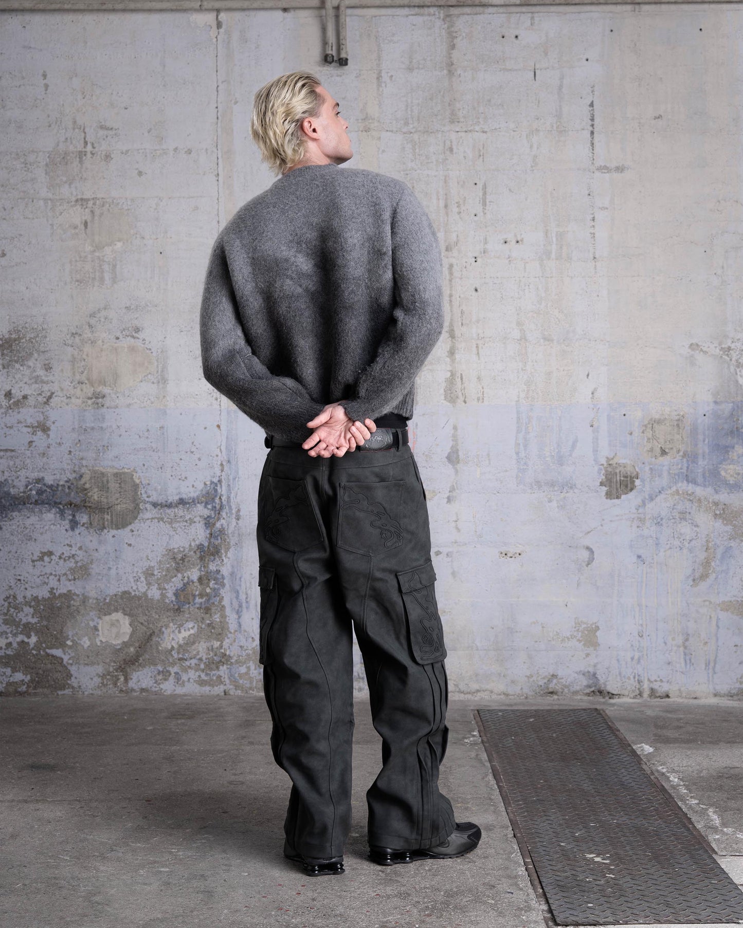 Faded "PUFFY" Knit - Gris foncé