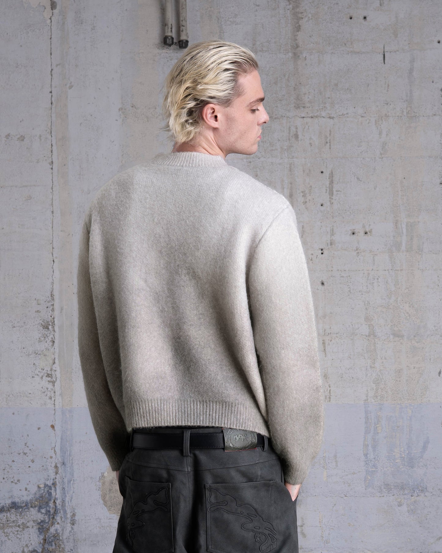 Faded "PUFFY" Knit - Greige