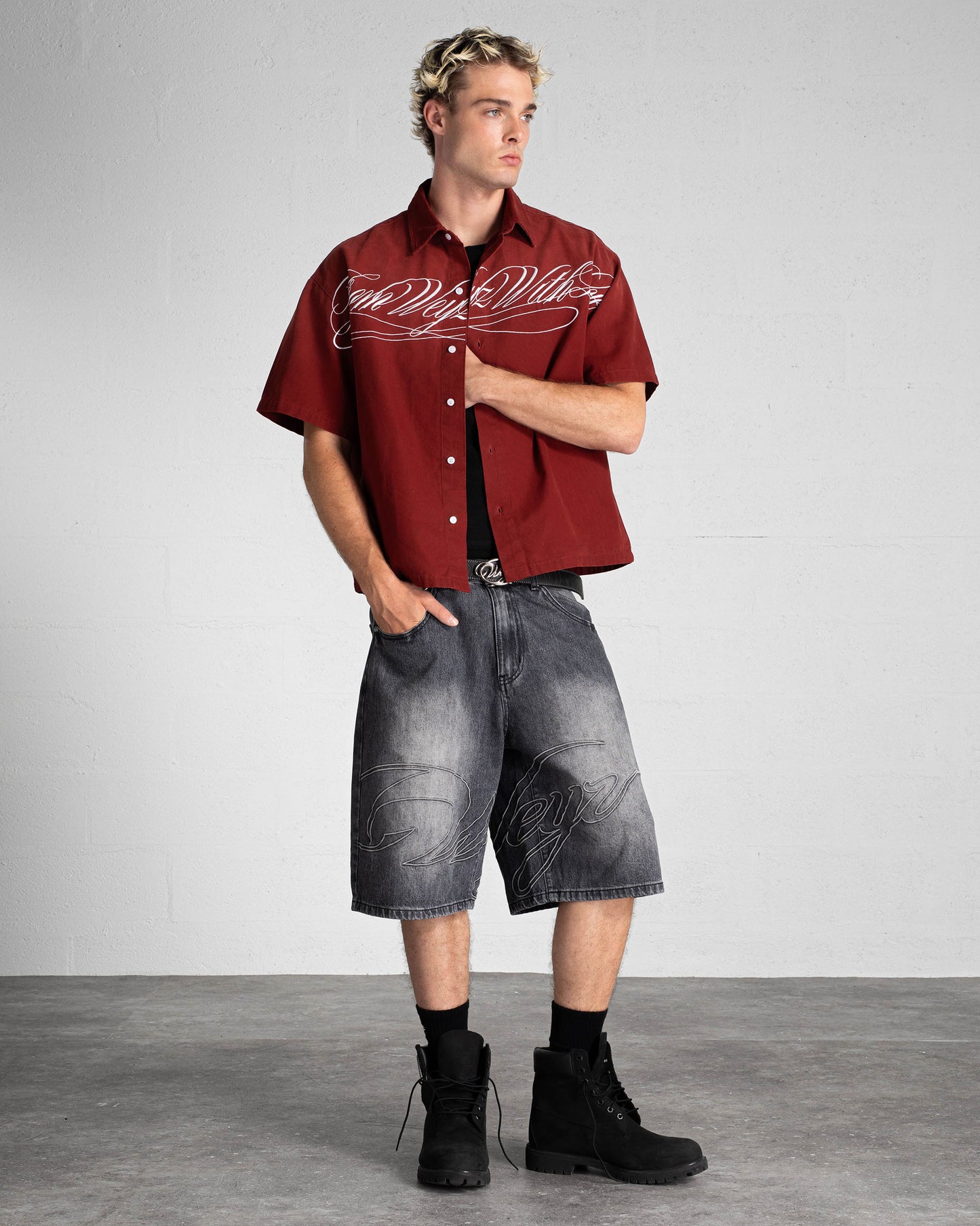 "FWWL" SHIRT - Red