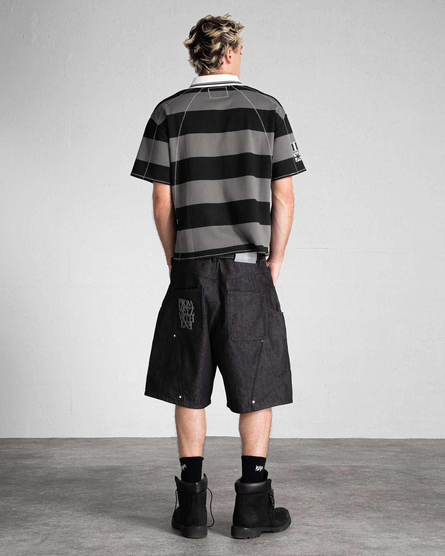 "RIFT" DENIM RAW SHORT - BLACK