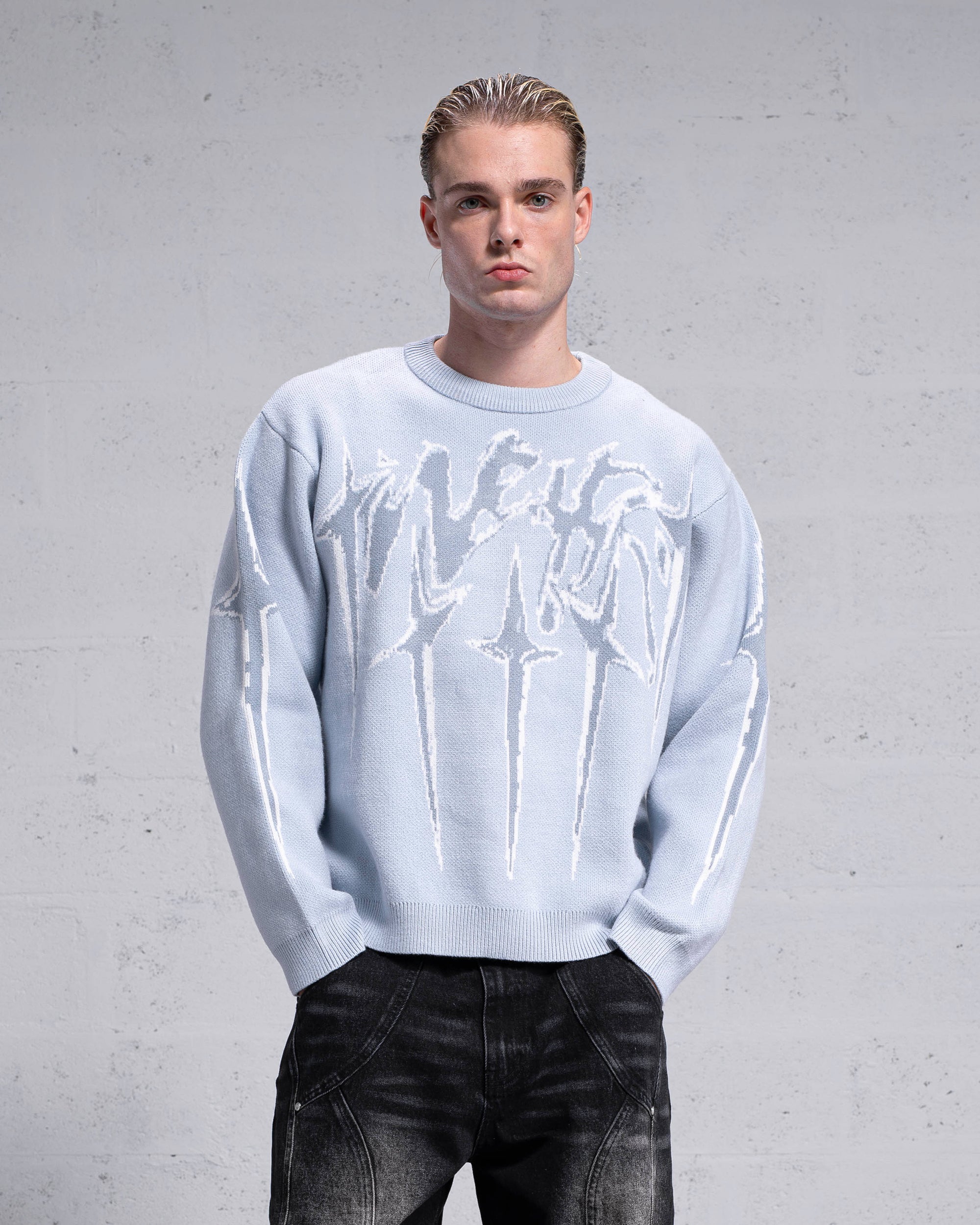 stars-light-blue-knitwear-01.