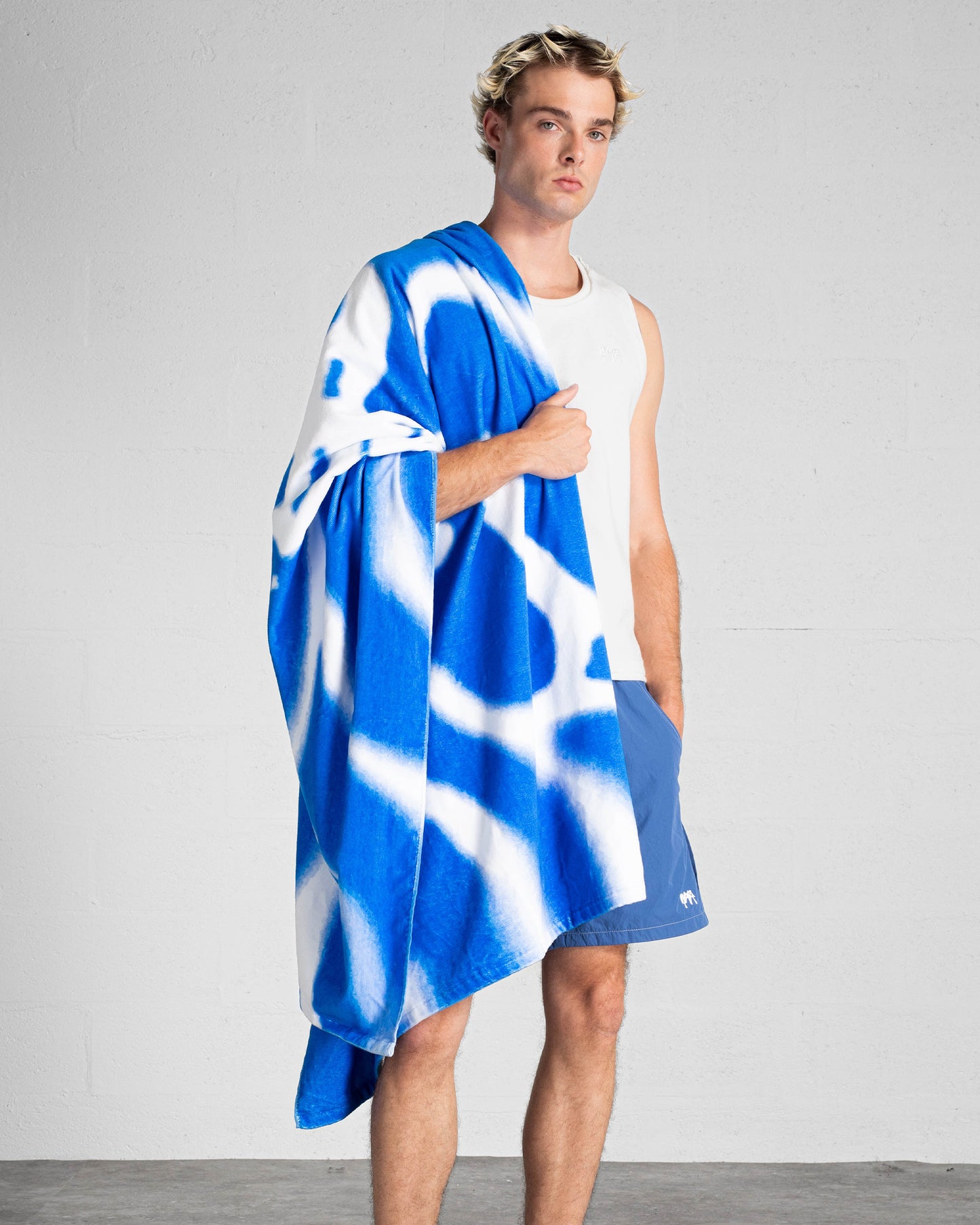 SERVIETTE D'ÉTÉ 2026 WEYZ + TOTE BAG